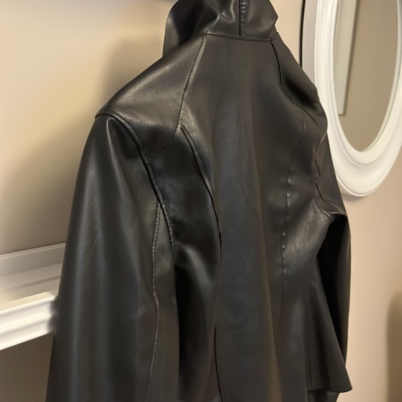 BLANK NYC | XS | NORDSTROM | Vegan Leather Drape Front Moto Jacket - Picture 11 of 13